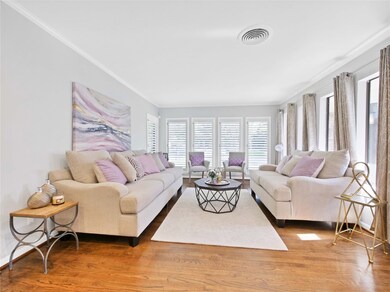 1342 Martin St, Houston, TX 77018 - photo 6