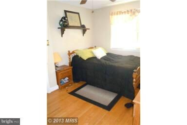 2153 Redthorn Rd, Middle River, MD 21220 - photo 6