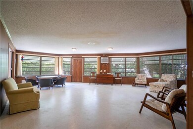 Large Florida room.