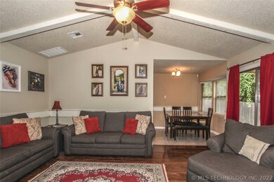 1812 W Phoenix Place, Broken Arrow, OK 74011 - photo 7