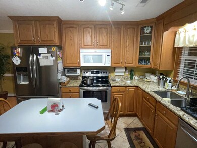 Photo 4