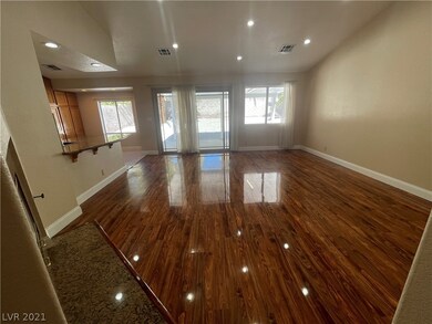 9928 Tamarack Landing Way, Las Vegas, NV 89117 - photo 5