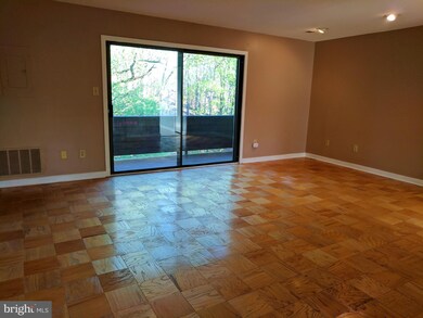 3719A Madison Ln, Falls Church, VA 22041 - photo 6