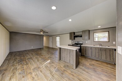 21694 County Road 3749d, Cleveland, TX 77327 - photo 3