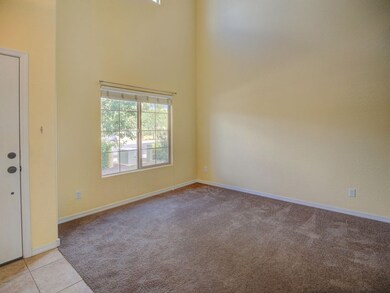 Whitman Familyroom 1