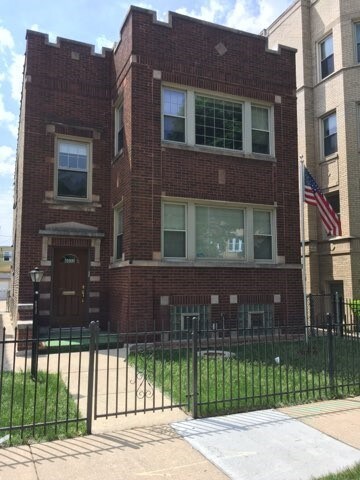 6032 N Fairfield Ave unit 2, Chicago, IL 60659 - photo 2