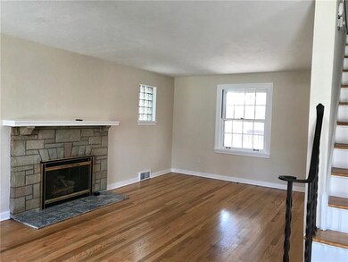 Living Room has Hardwood Floors