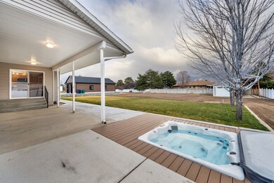 11545 S Hagan Rd, Sandy, UT 84092 - photo 7