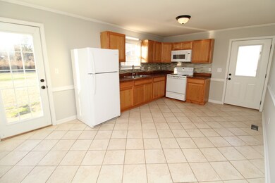 403 Pineridge Dr, Hopkinsville, KY 42240 - photo 5