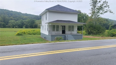 8475 Court Ave, Hamlin, WV 25523 - photo 2