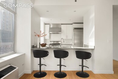 201 W 17th St unit 7A, New York, NY 10011 - photo 4