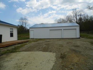 24462 Huber-Hitler Rd, Circleville, OH 43113 - photo 5