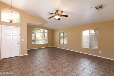 4894 W Buffalo St, Chandler, AZ 85226 - photo 5