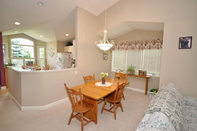267Roundhill_L_07
