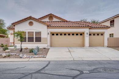 3 Car Garage