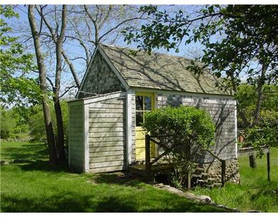 Studio/Study/Office. Studio cottage has legal 2nd