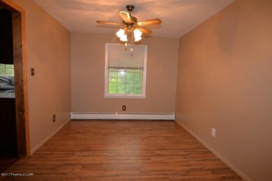 18 Yorktown Rd, Mountain Top, PA 18707 - photo 5