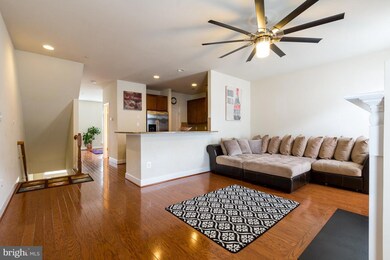 8203 Gibbs Way, Hyattsville, MD 20785 - photo 3