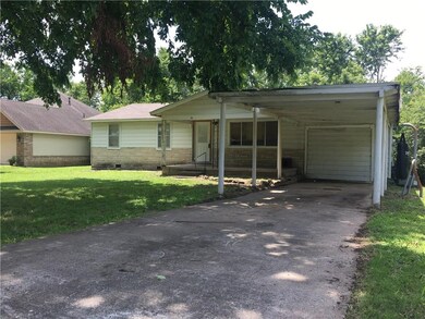 306 S Ozark St, Prairie Grove, AR 72753 - photo 2