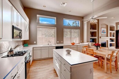 Kitchen 01