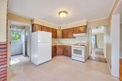 436 18th St, West Babylon, NY 11704 - photo 7