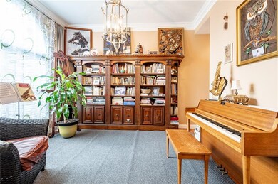 2711 Daffodil Ct W, Columbus, IN 47201 - photo 3