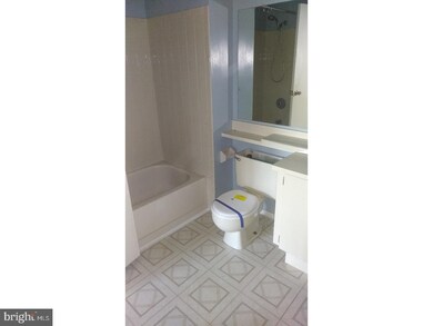 608 Yorkshire Ct unit 608, Sewell, NJ 08080 - photo 3