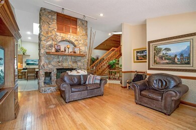 160 Elaine Road-7
