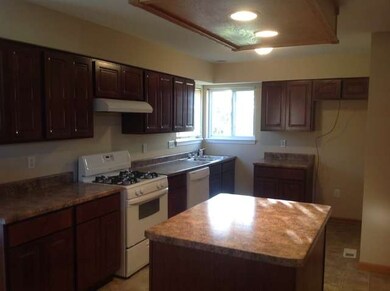 1510 Westbury Cir, North Aurora, IL 60542 - photo 4