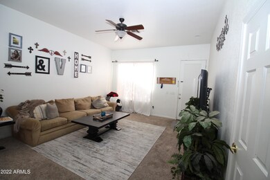 5446 W Buffalo St, Chandler, AZ 85226 - photo 2