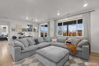 3552 Edith Ave, Enumclaw, WA 98022 - photo 3