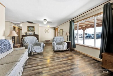 2400 Gulley Rd, Homedale, ID 83628 - photo 7