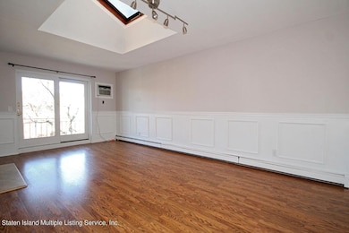 8 Racal Ct unit B3, Staten Island, NY 10314 - photo 4