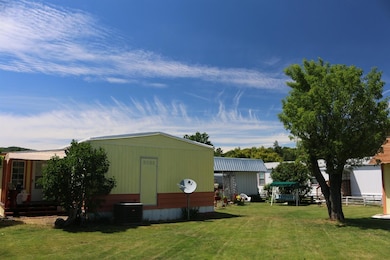 6901 Old Stage Rd unit 15, Central Point, OR 97502 - photo 7