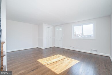 1344 Deanwood Rd, Parkville, MD 21234 - photo 4