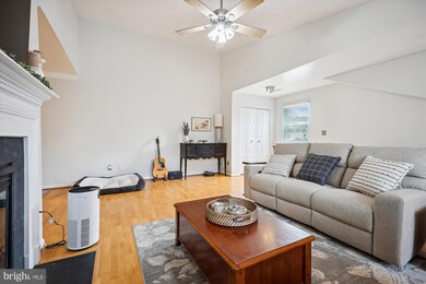 11307 Halethorpe Terrace, Germantown, MD 20876 - photo 3