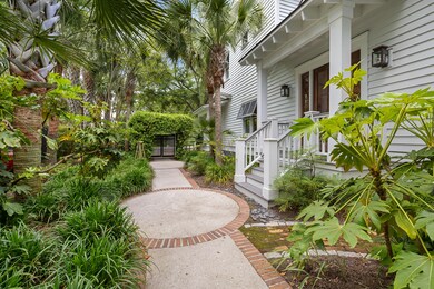 Elegant walkway