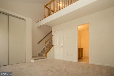 4182 Ashmere Cir, Dumfries, VA 22025 - photo 7