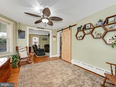 19 New St, New Holland, PA 17557 - photo 6