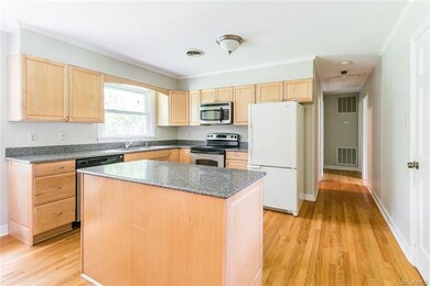 11140 Linderwood Dr, Mechanicsville, VA 23116 - photo 7