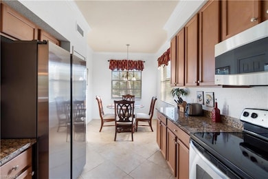 9715 Acqua Ct unit 121, Naples, FL 34113 - photo 4