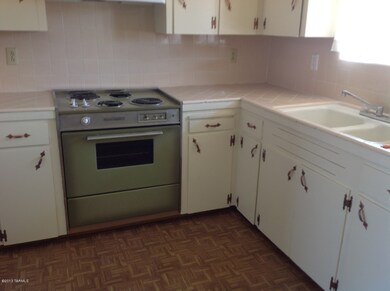 422 E Delano St, Tucson, AZ 85705 - photo 2