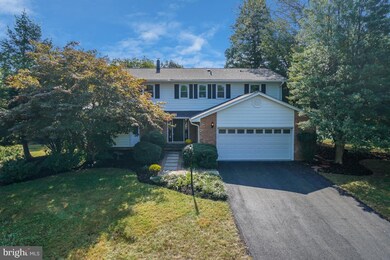 913 Saddleback Ct, McLean, VA 22102 - photo 2