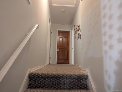 14-12 Waters Edge Dr, Flushing, NY 11360 - photo 4