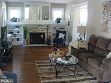 608 W Magnolia Ave, Aldan, PA 19018 - photo 3