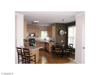 Kitchen - WITH BREAKFAST NOOK