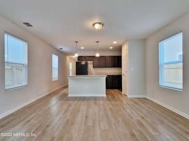 8918 Dandy Ave, Jacksonville, FL 32211 - photo 4