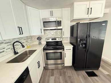 1280 Lakeview Rd, Clearwater, FL 33756 - photo 6