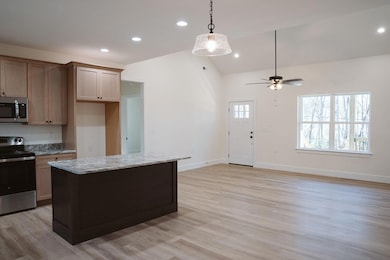 2996 Railroad St, Charleston, TN 37310 - photo 3