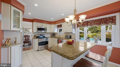 241 Barnsbury Rd, Langhorne, PA 19047 - photo 3